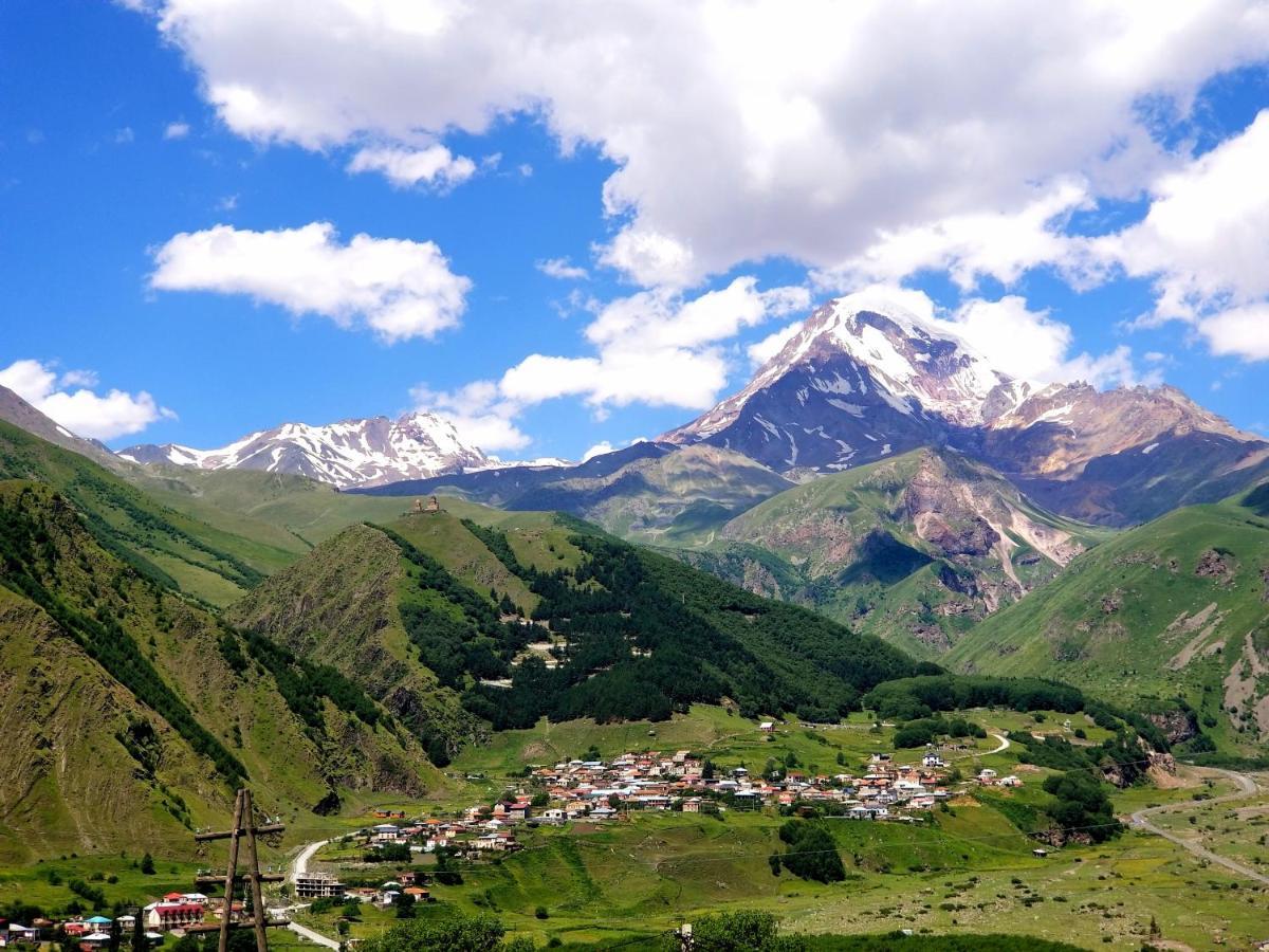 Hotel Milla Kazbegi Exterior foto